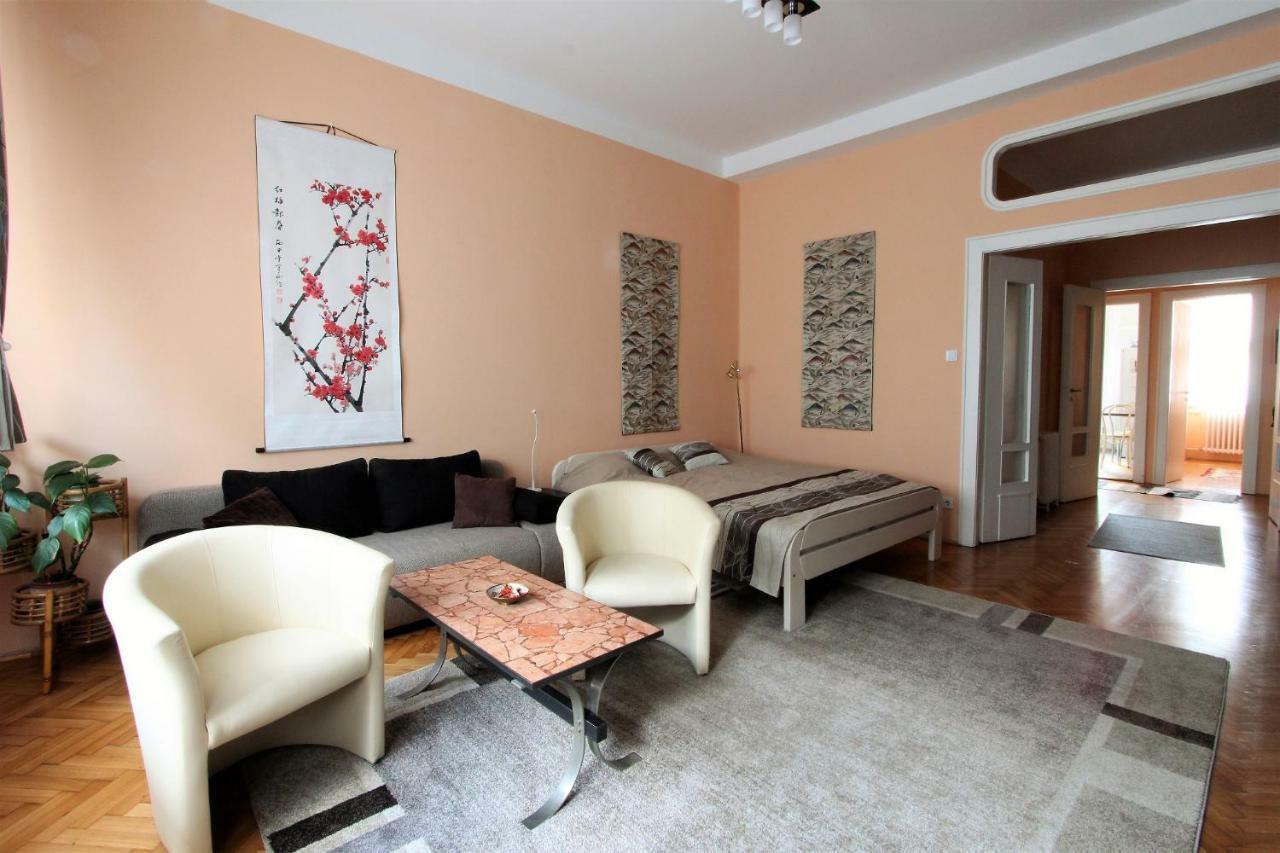 Lili'S Home Βουδαπέστη Εξωτερικό φωτογραφία